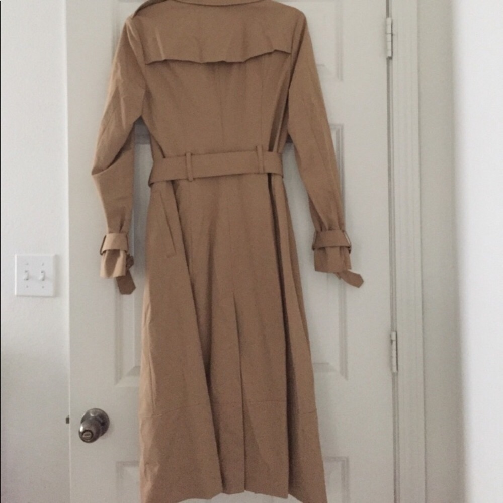 Long bebe camel trench coat. Very good condition - Picture 2 of 3